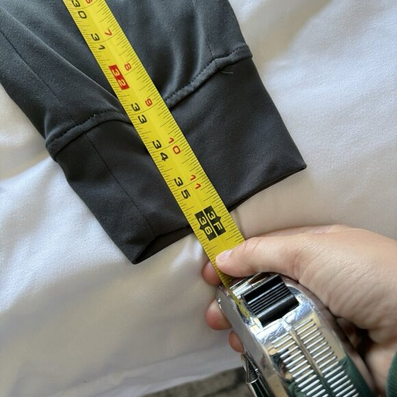 Yogalicious Lux Womens Size Small Cuffed Ankle Jogger Pants Gray Pockets - Picture 3 of 5